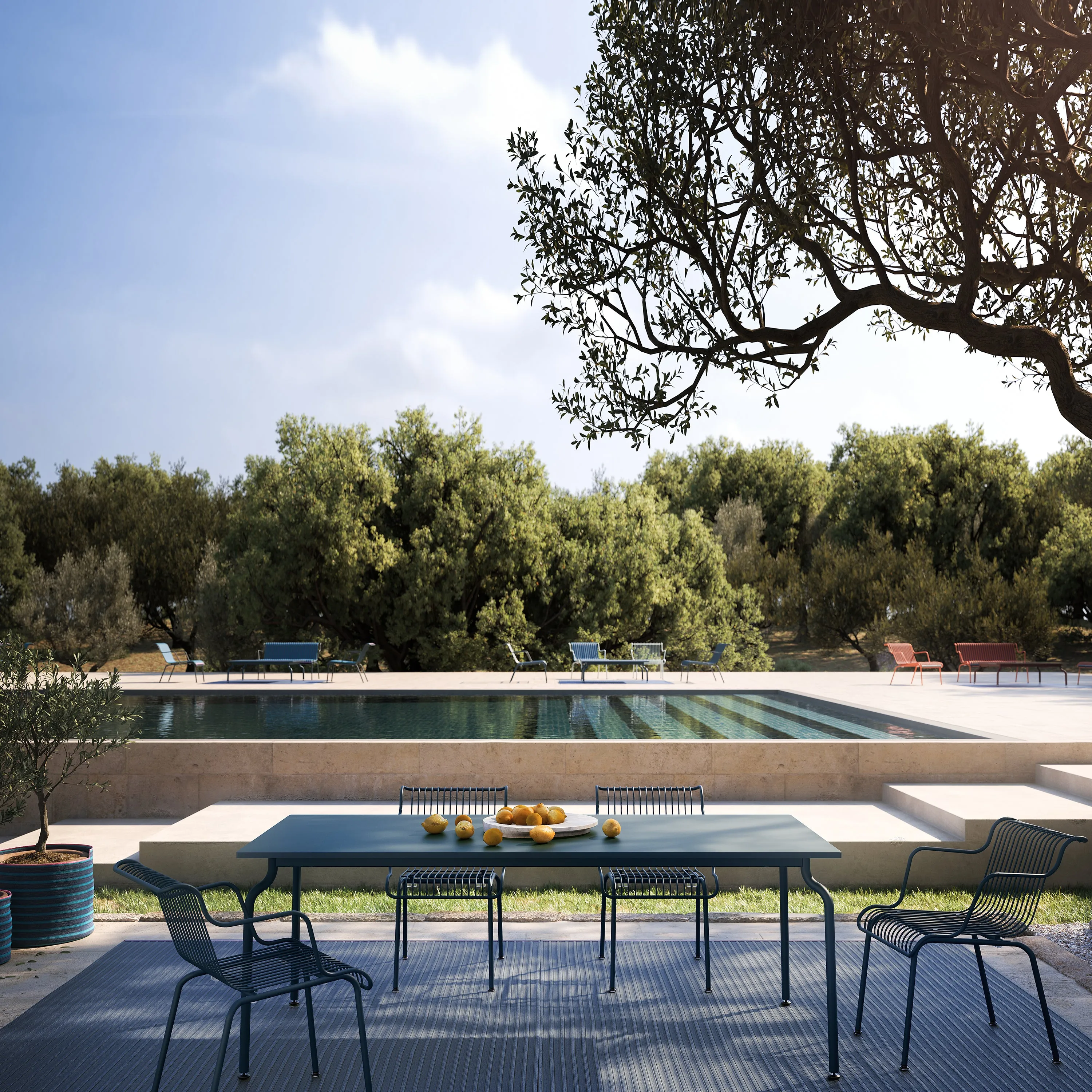 South Outdoor Rectangular Steel Dining Table